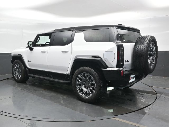 Used 2025 GMC Hummer EV 3X w/ LPO, Cargo Utility Package AWD/4WD image 2