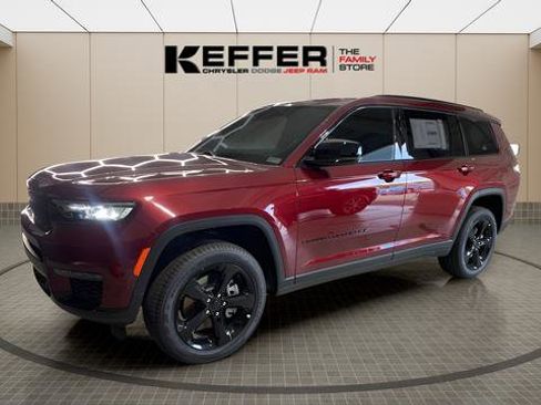 New 2025 Jeep Grand Cherokee L Limited w/ Luxury Tech Group II RWD image 2