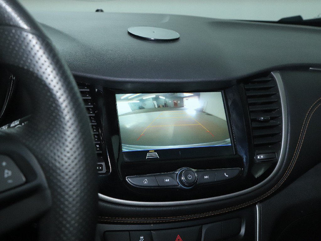 Used 2019 Chevrolet Trax LT AWD/4WD image 28