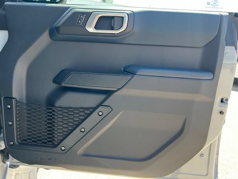 New 2026 Ford Bronco Heritage Edition AWD/4WD image 9