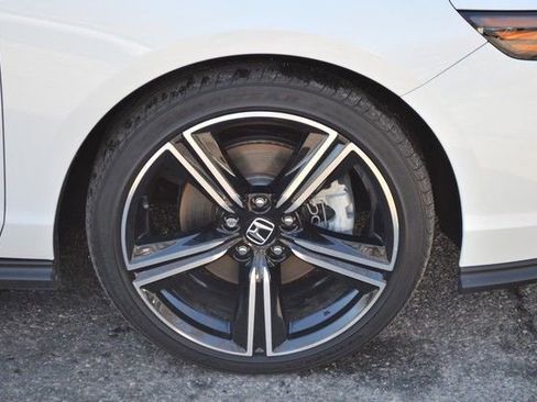 Used 2023 Honda Accord Sport image 10