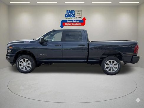 New 2026 RAM 2500 Big Horn AWD/4WD image 11