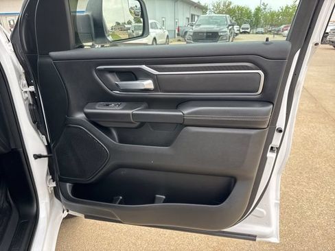 Used 2025 RAM 1500 Big Horn AWD/4WD image 25