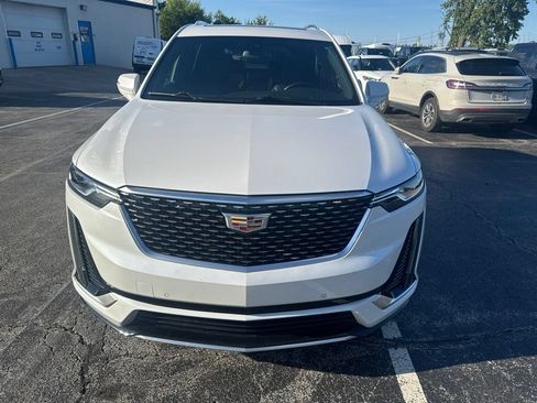 Used 2021 Cadillac XT6 Premium Luxury AWD/4WD image 8