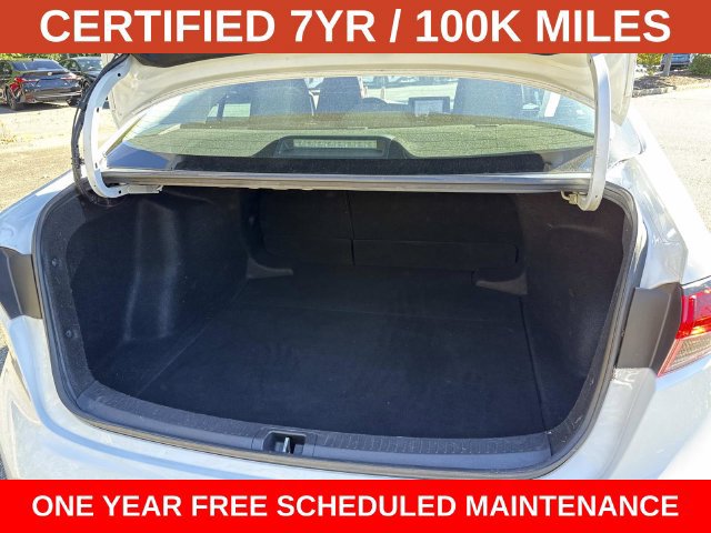 Used 2023 Toyota Corolla LE FWD image 12