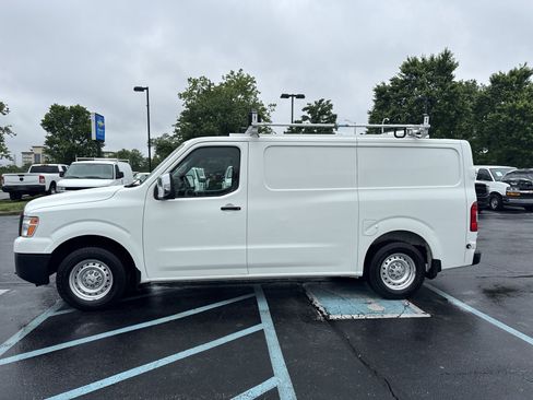 Used 2016 Nissan NV 2500 S w/ Power Package RWD image 11