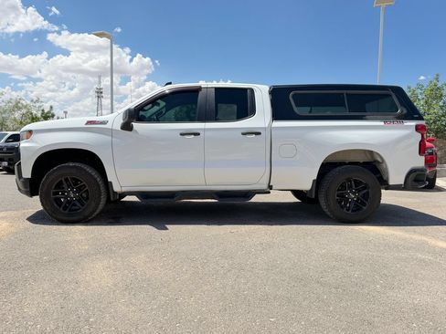 Used 2019 Chevrolet Silverado 1500 Custom Trail Boss w/ Custom Convenience Package AWD/4WD image 4