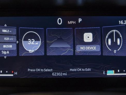 Used 2022 Jeep Grand Cherokee L Limited AWD/4WD image 28