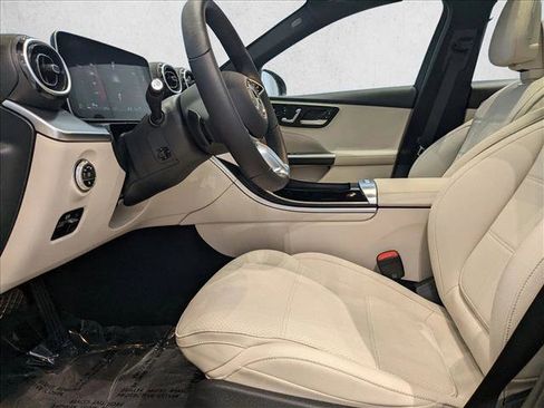 Certified 2025 Mercedes-Benz C 300 4MATIC Sedan image 4
