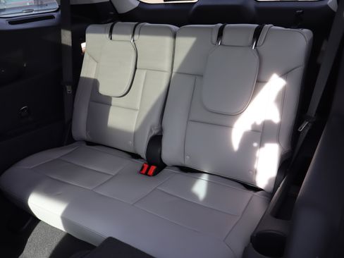 New 2026 Ford Explorer Active w/ Active Comfort Package image 11