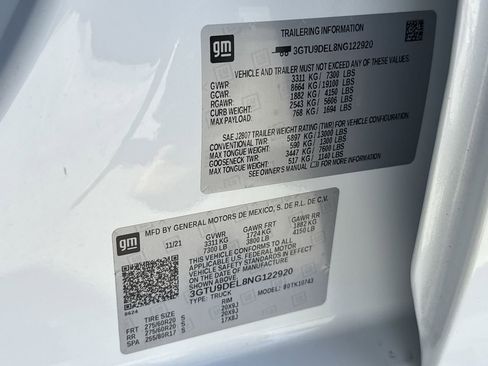 Used 2022 GMC Sierra 1500 SLT w/ SLT Premium Plus Package image 33