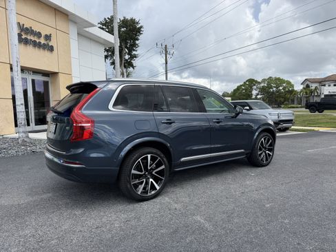 Certified 2025 Volvo XC90 B5 Plus w/ Protection Package Premier AWD/4WD image 3