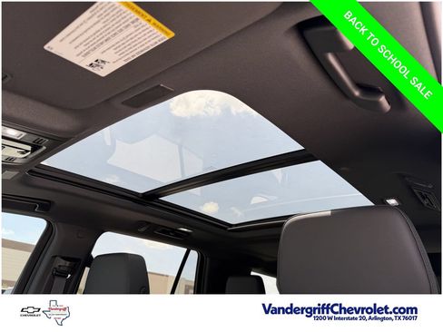 New 2026 Chevrolet Suburban LT w/ Comfort Package RWD image 22