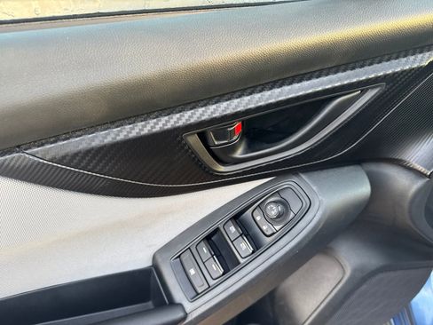 Used 2018 Subaru Crosstrek 2.0i Premium image 13