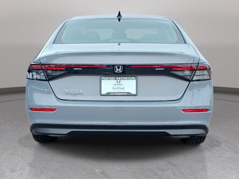 Used 2025 Honda Accord SE image 7