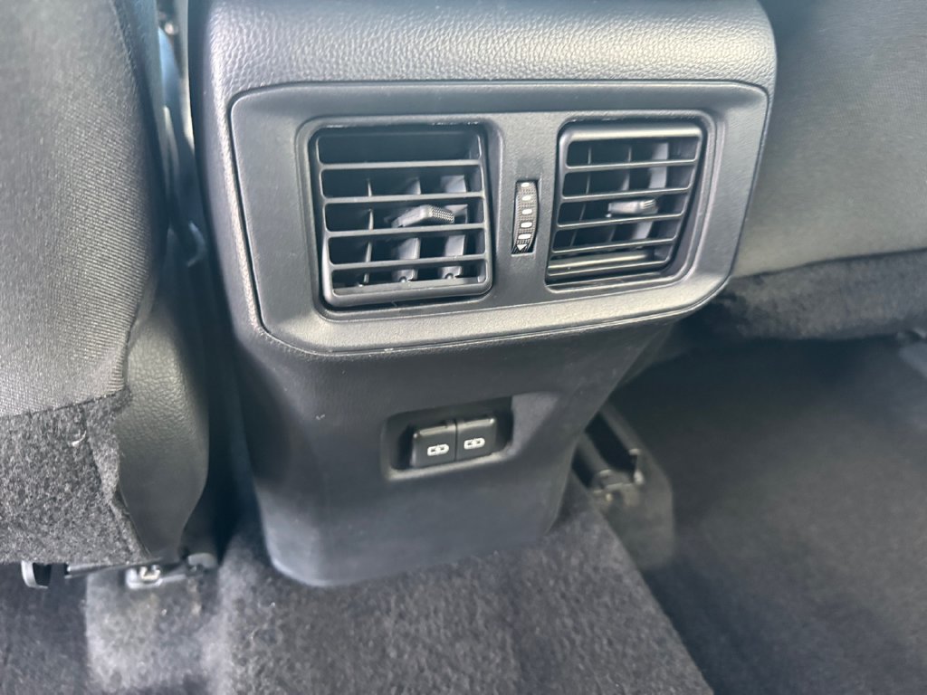 Used 2024 Toyota RAV4 XLE w/ Convenience Package AWD/4WD image 20