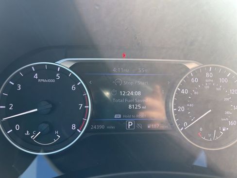 Used 2024 Nissan Sentra SV FWD image 16