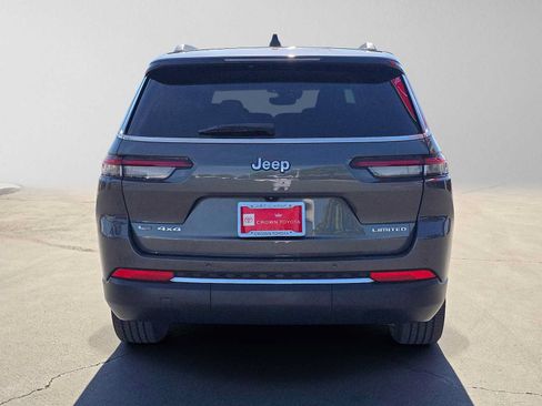 Used 2023 Jeep Grand Cherokee L Limited w/ Rear Seat Video Group I AWD/4WD image 4