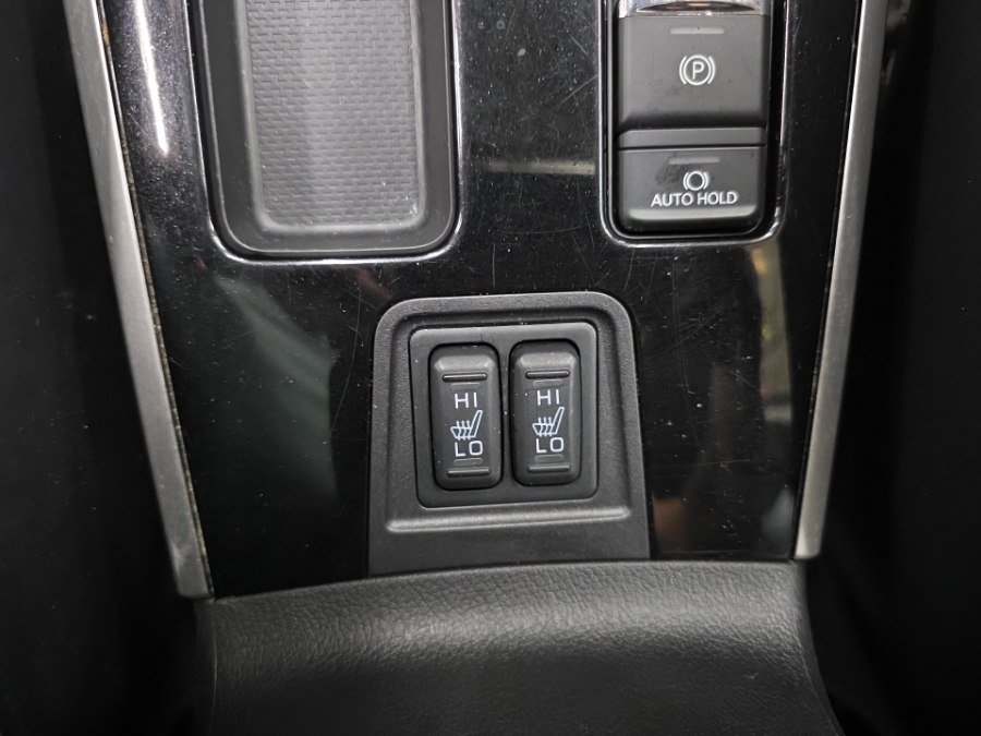 Used 2020 Mitsubishi Outlander SEL FWD image 22