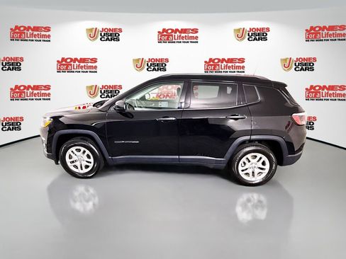 Used 2017 Jeep Compass Sport FWD image 13