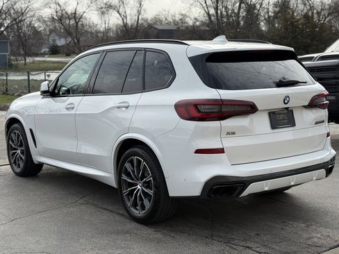 Used 2021 BMW X5 M50i AWD/4WD image 8