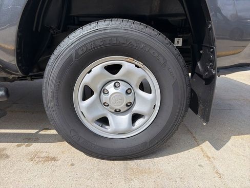 Used 2023 Toyota Tacoma SR image 8