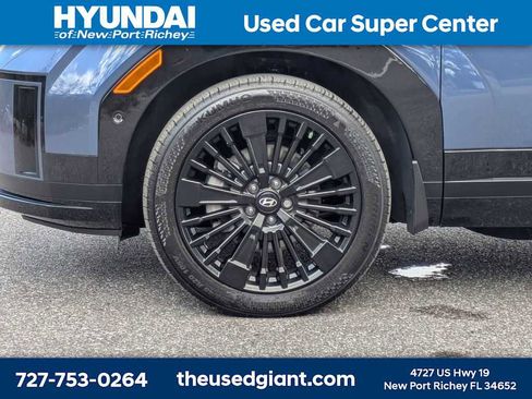 Used 2025 Hyundai Santa Fe Calligraphy image 10