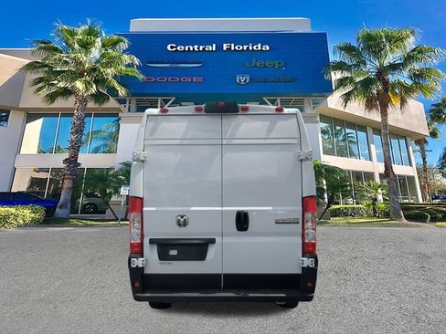 Used 2025 RAM ProMaster 2500 w/ Convenience Group FWD image 6