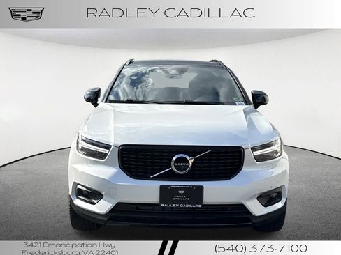 Used 2020 Volvo XC40 T5 R-Design image 24