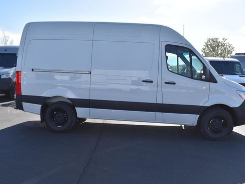 New 2025 Mercedes-Benz Sprinter 2500 image 5