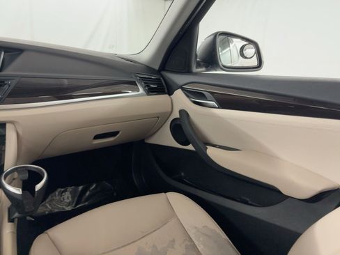 Used 2015 BMW X1 xDrive28i image 29