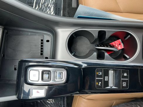 Used 2023 Hyundai Sonata Limited FWD image 36