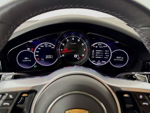 Certified 2023 Porsche Cayenne Platinum Edition AWD/4WD image 18