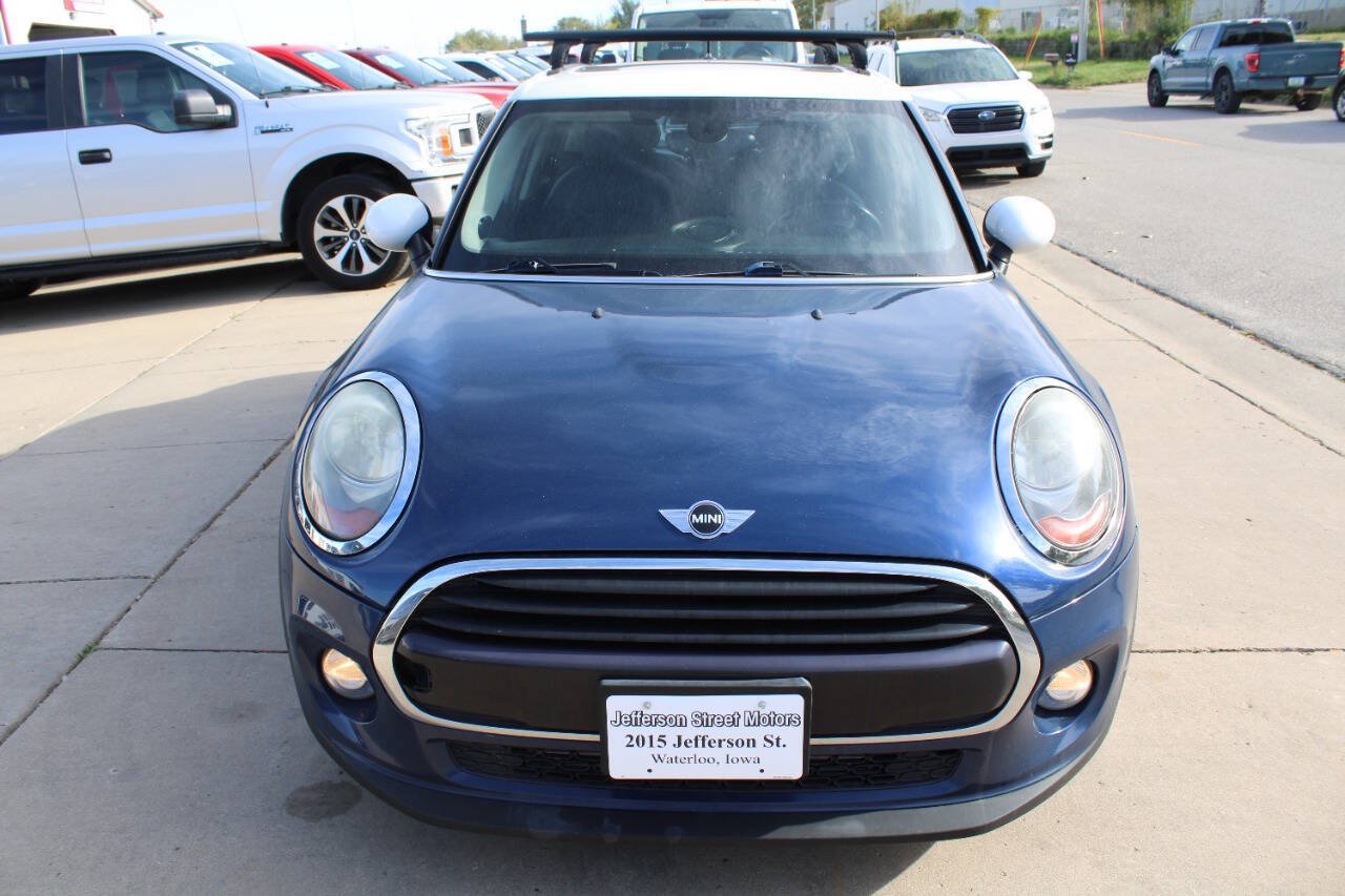 Used 2017 MINI Cooper 4-Door Hardtop FWD image 2