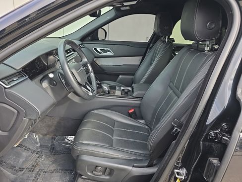 Certified 2023 Land Rover Range Rover Velar R-Dynamic S image 10