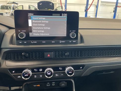 Certified 2024 Honda CR-V EX image 19