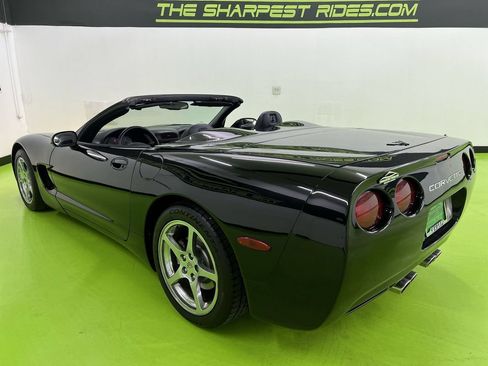 Used 1998 Chevrolet Corvette Convertible w/ Memory Pkg RWD image 8