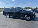 Used 2019 GMC Yukon XL SLT image 4