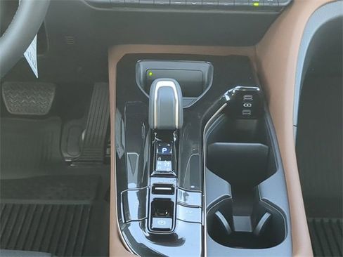 New 2026 Toyota Crown Limited image 18