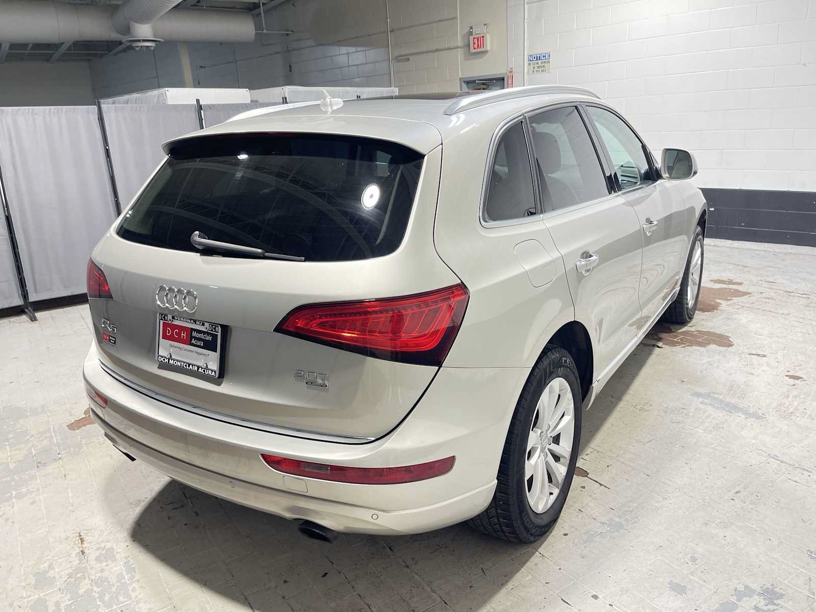Used 2015 Audi Q5 2.0T Premium Plus w/ Technology Package AWD/4WD image 26