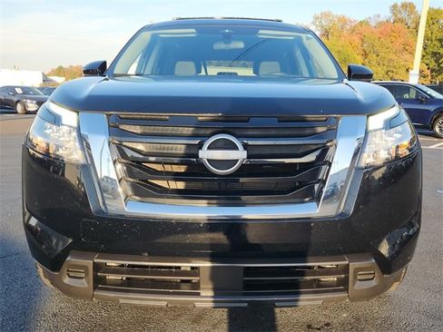 Certified 2022 Nissan Pathfinder SV image 8