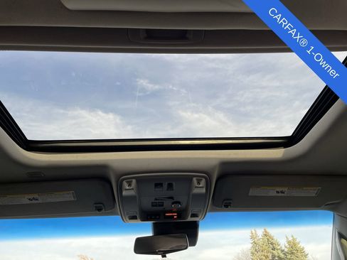 Used 2018 Cadillac Escalade ESV Luxury image 28