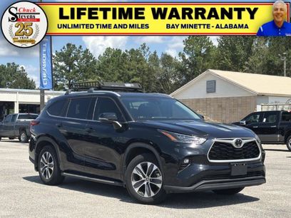 Used 2022 Toyota Highlander XLE