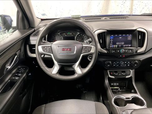 Used 2022 GMC Terrain SLE w/ Driver Convenience Package image 17