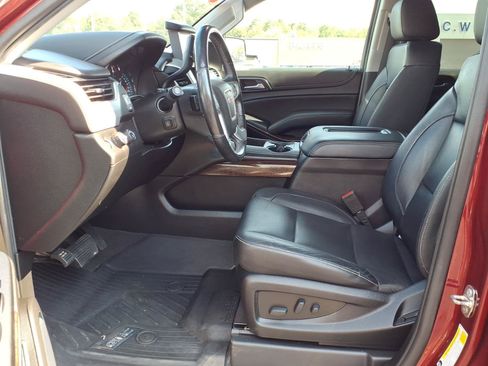 Used 2020 GMC Yukon SLT w/ Open Road Package AWD/4WD image 12