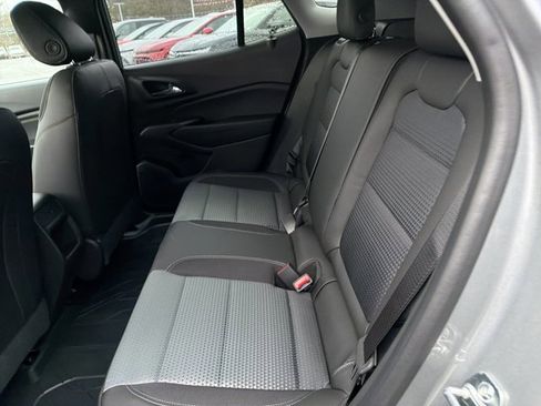 New 2026 Chevrolet Trax LT image 14