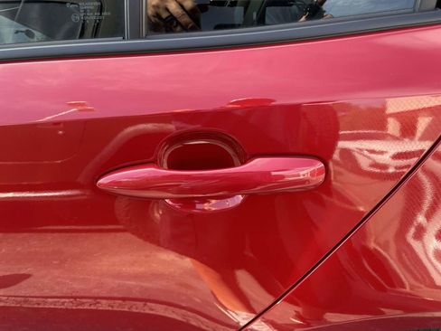 Used 2021 Toyota Corolla XLE image 29