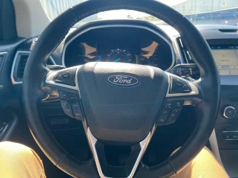 Used 2017 Ford Edge SEL w/ Equipment Group 201A FWD image 25
