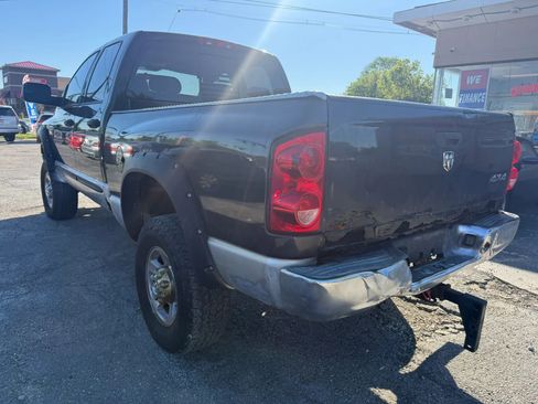 Used 2007 Dodge Ram 2500 Truck SLT image 8