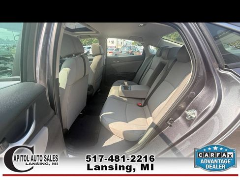 Used 2018 Honda Civic EX image 15